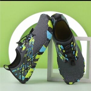 Men’s grey and Blue Athletic Shoes